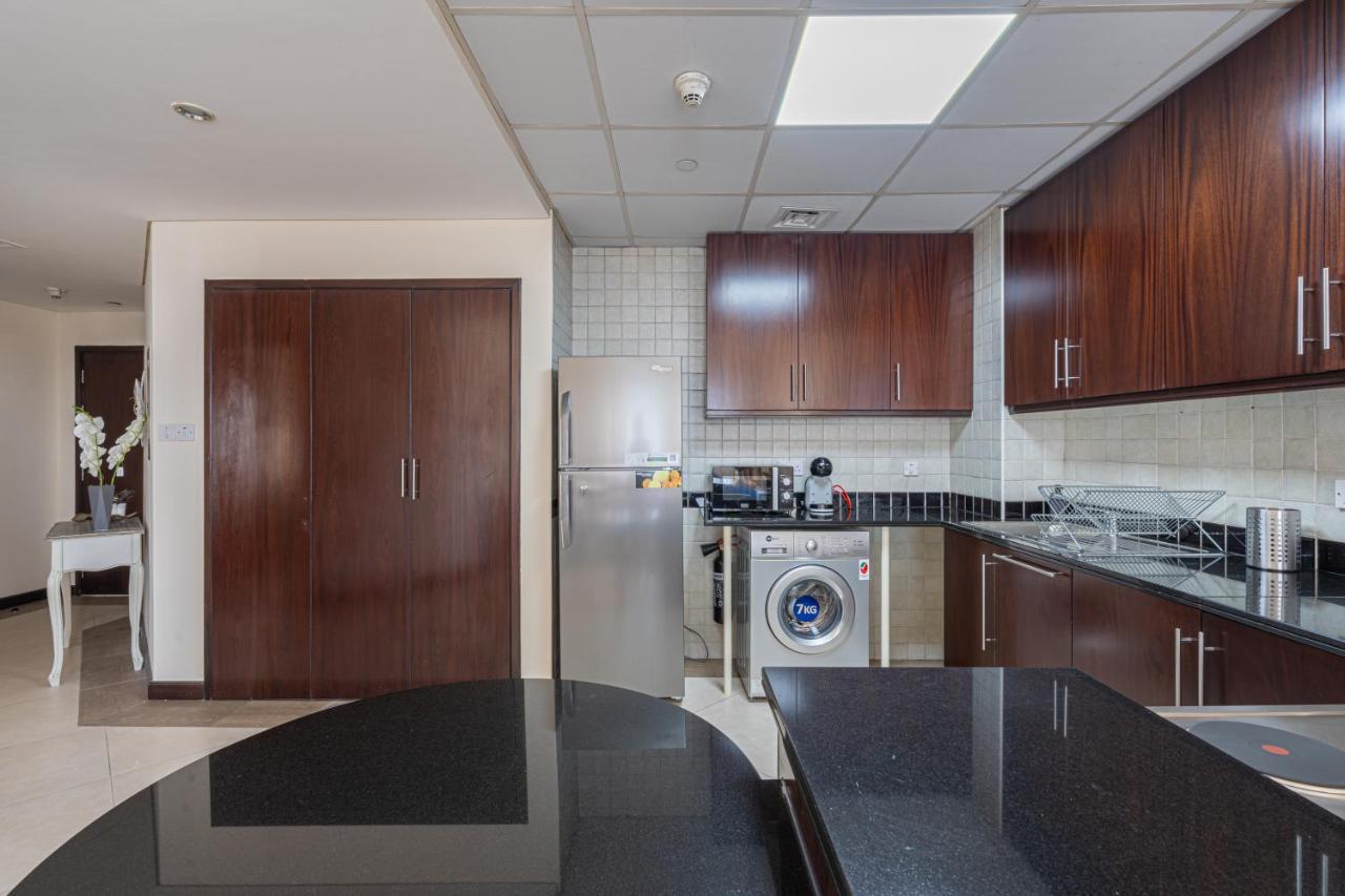 Higuests - Cheerful With Stunning Views In Port Saeed Appartement *