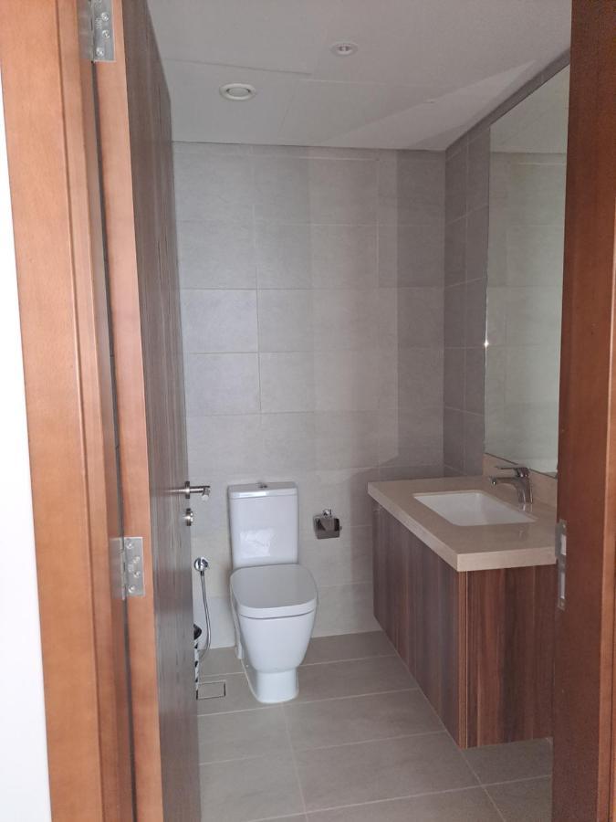 Cosy 1 Bdr With Private Beach, Azizi Mina, Palm Jumeirah *