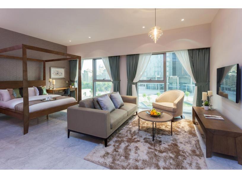 Nasma Luxury - Park Tower Dubai