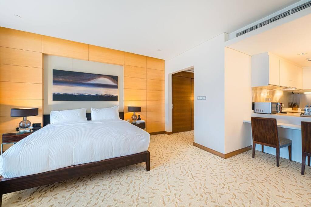 Opulent Studio At The Address Mall Appartement Dubaï