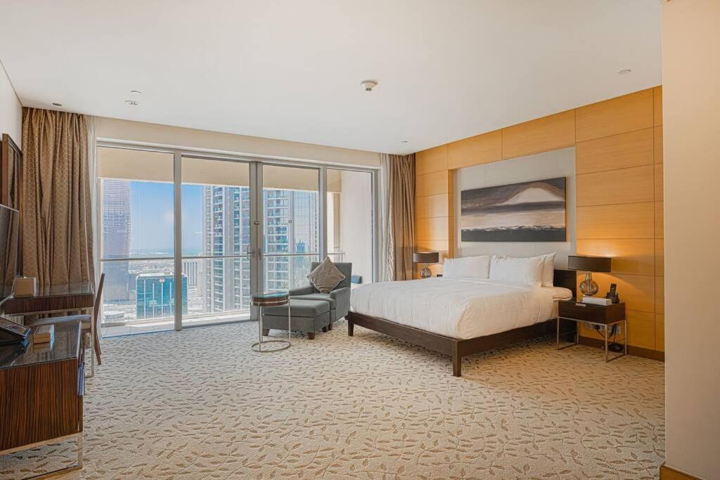 Opulent Studio At The Address Mall Appartement