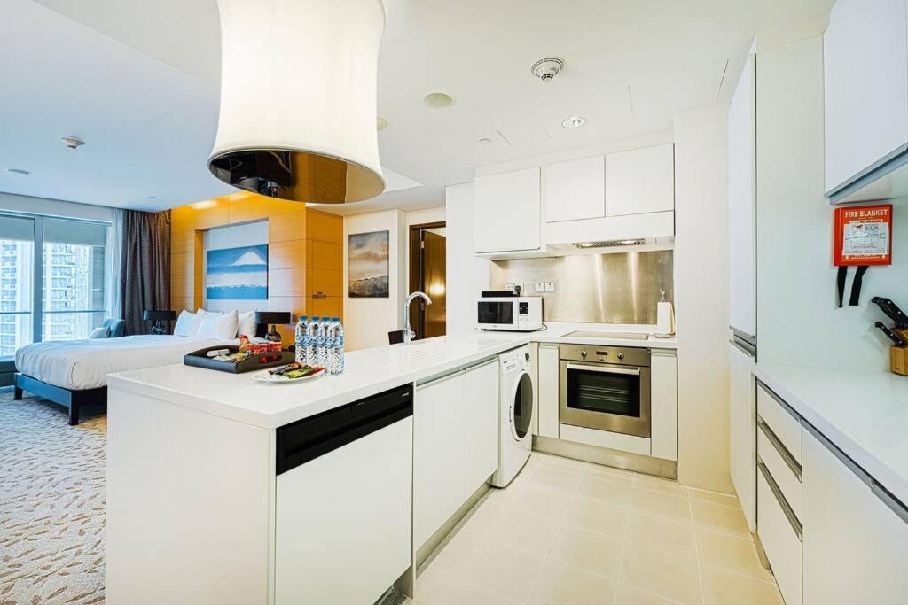 Opulent Studio At The Address Mall Dubaï