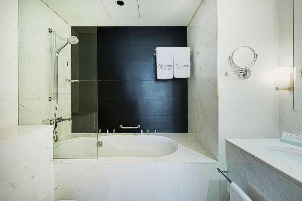Opulent Studio At The Address Mall Appartement Dubaï