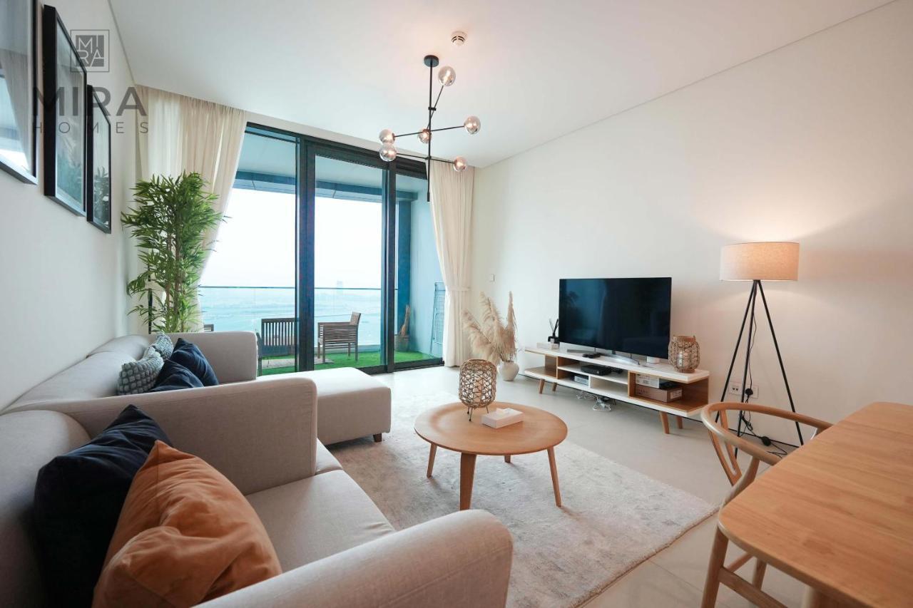 Appartement Serviced 2 Bedroom With Access Dubaï