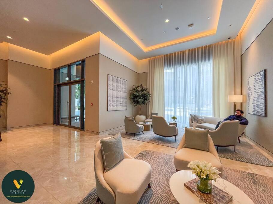 Vogue Downtown - Act 1 Act 2 Apartemen *