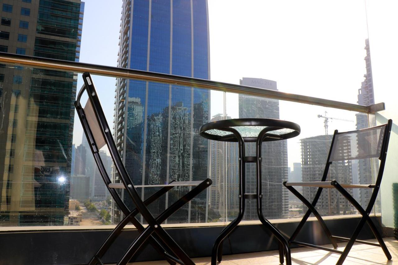 Cosmos Living Spacious With Balcony Gcv1 Dubai