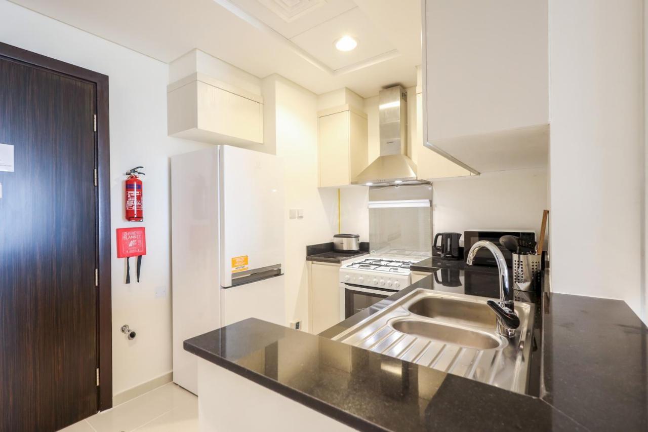 Appartement Elite Lux Homes - Serene Golf View Living 1 Bhk In Damac Hills Dubai
