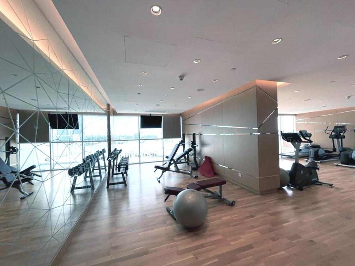 Appartement Elite Lux Homes - Serene Golf View Living 1 Bhk In Damac Hills