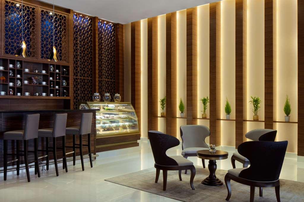 Hotel Radisson Blu Hotel. Waterfront Dubaï
