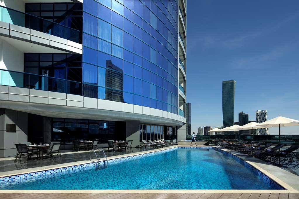 Hotel Radisson Blu Hotel. Waterfront Dubaï