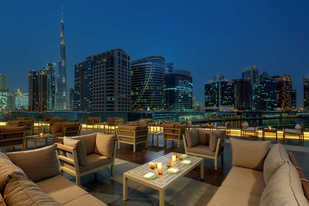 Hotel Radisson Blu Hotel. Waterfront Dubaï