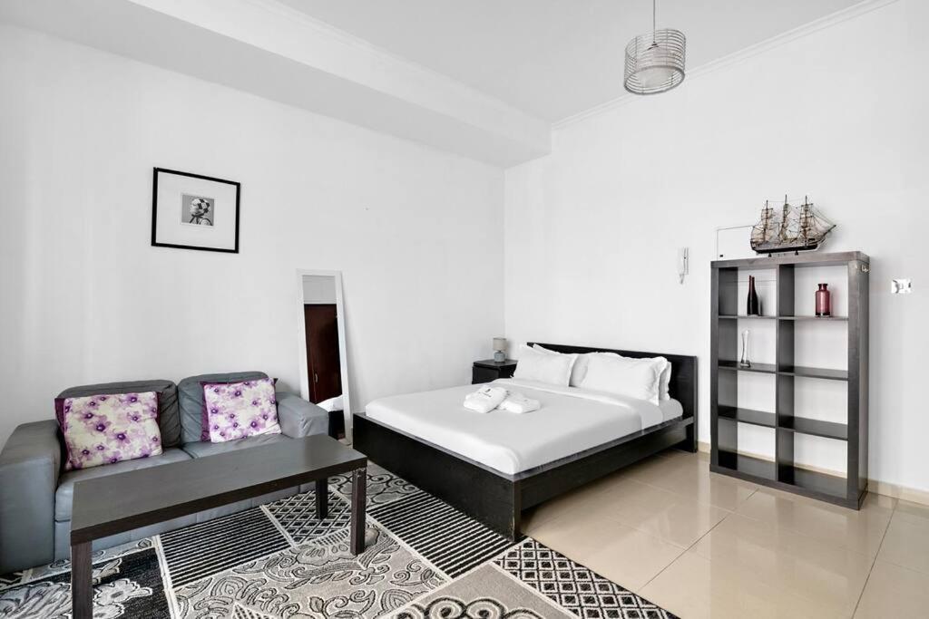 Stonetree - Dec Tower 1 - Marina Apartamento Dubái