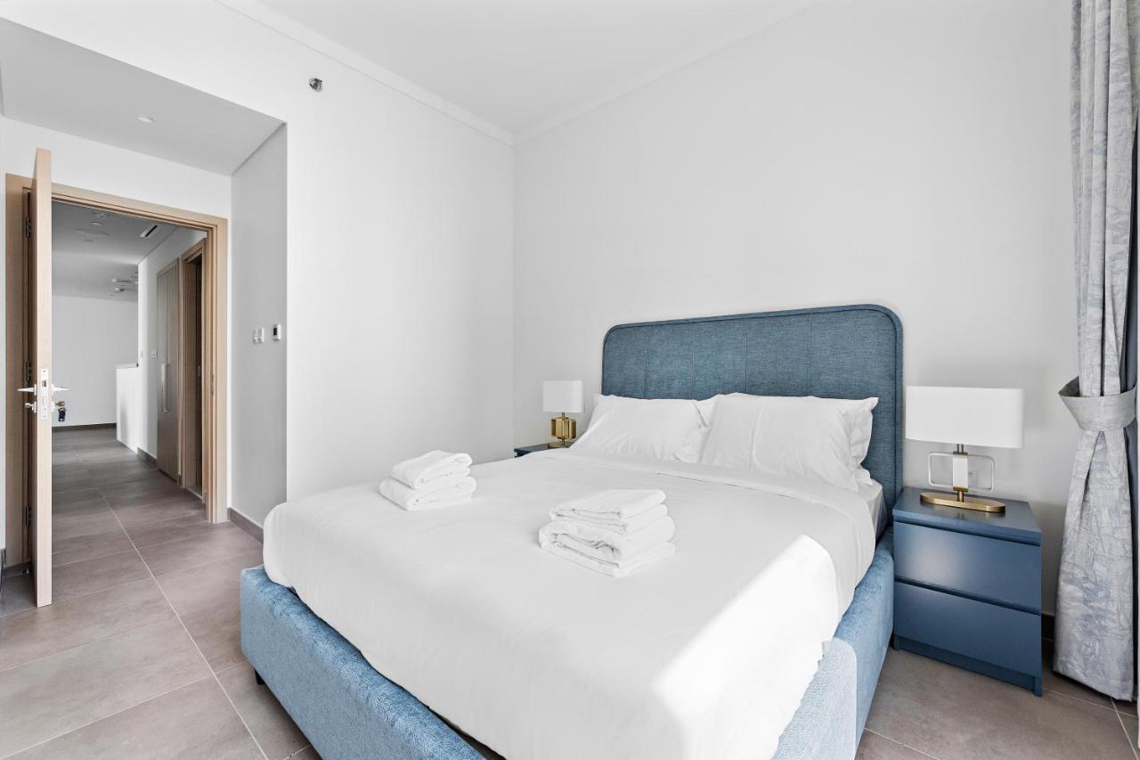 Welhome - Stunning With Sea Views In Creek Harbour Apartamento Dubái