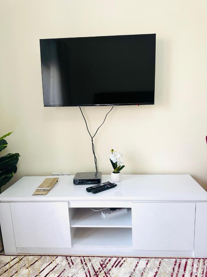 Apartamento Luxurious Living In Jumeirah Village Circle, *