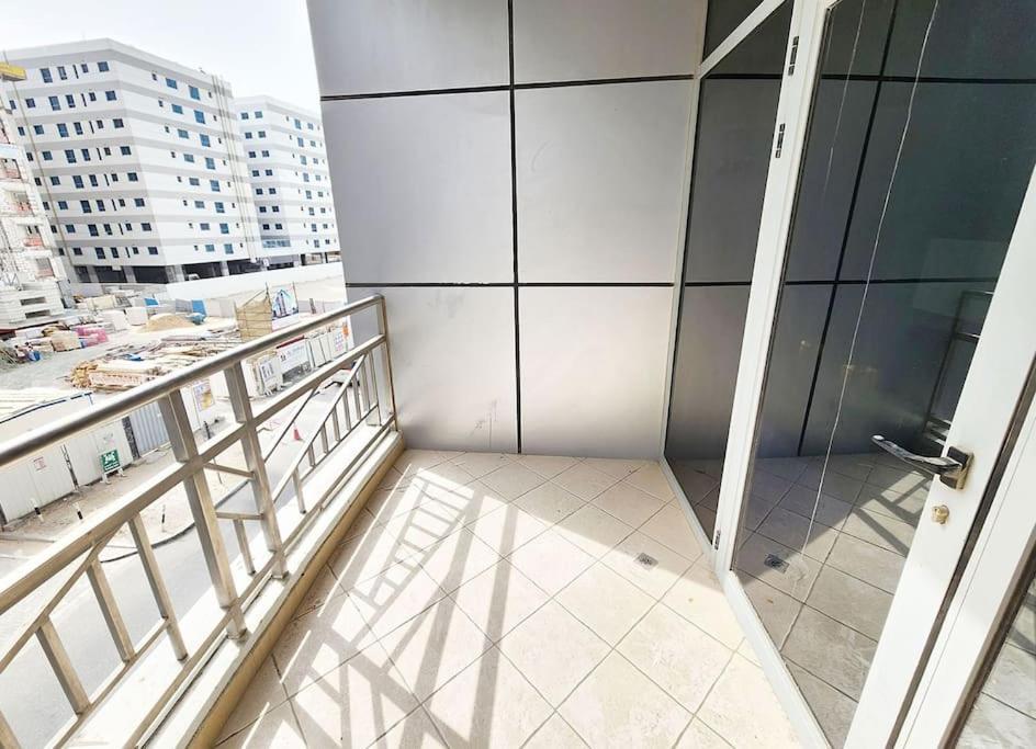 Rh- Exquisite & Spacious 01 Bedroom Near Mall Of The Emirates Apartament
