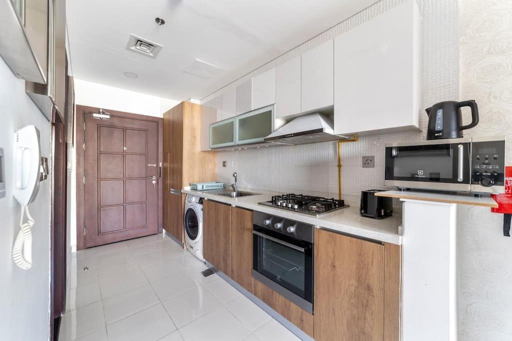 Stonetree - Modern Style Of In Resortz By Danube Dubaï