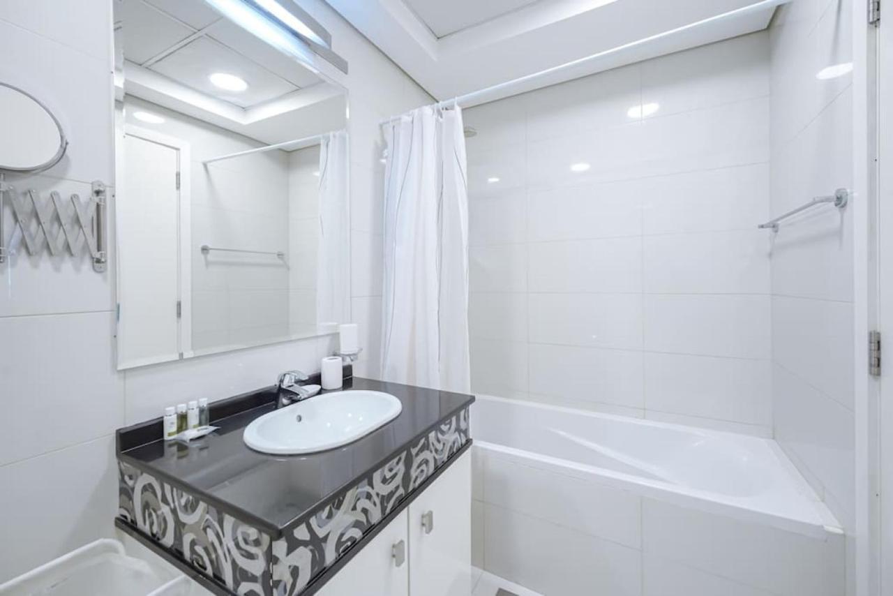 Modern W Downtown Views In Business Bay Appartement
