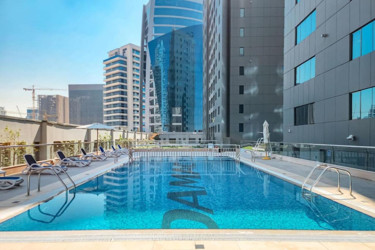 Modern W Downtown Views In Business Bay Dubaï