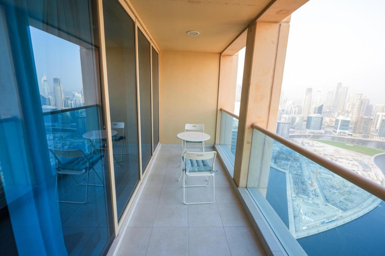 Lejlighed Incredible 2br With Burj Khalifa View & Balcony Dubai