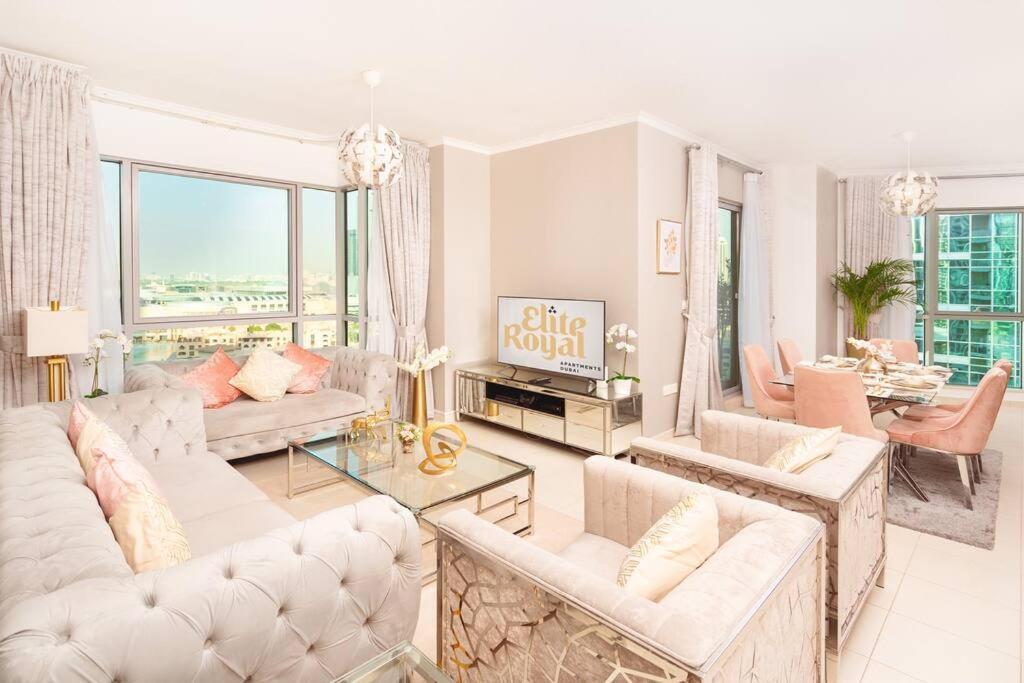Elite Royal - Full Burj Khalifa & Fountain View - 2 Bedrooms + 1 Open Bedroom Without Partition - Magnate Dubai