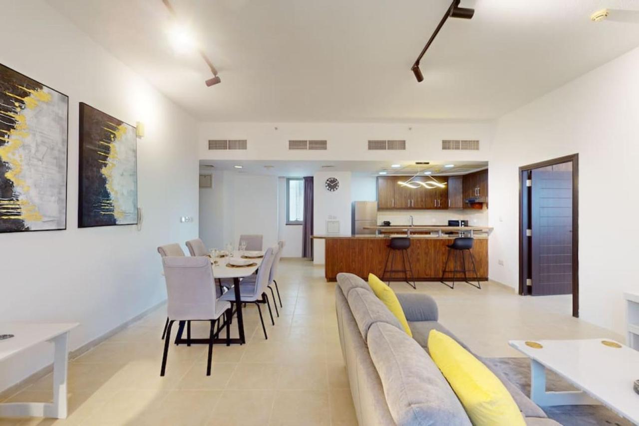 East Heights Tower B - Modern One Bedroom In Business Bay Apartament *