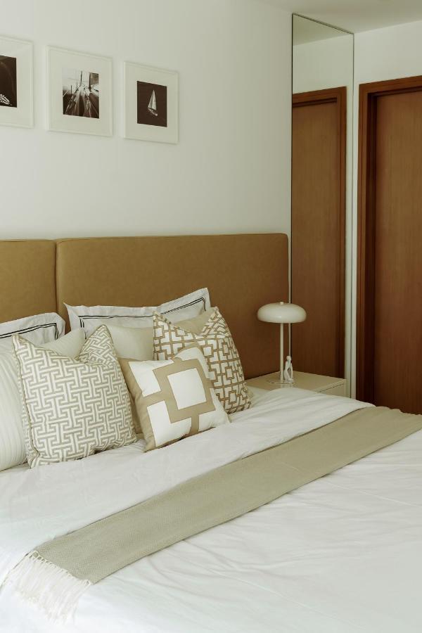 Luxe Nautical Style 2 Bd In Vida Yacht Club