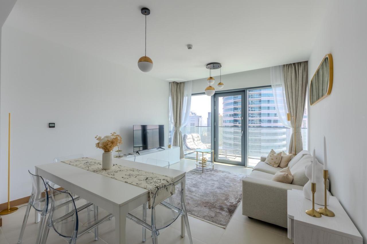 Appartamento Luxe Nautical Style 2 Bd In Vida Yacht Club