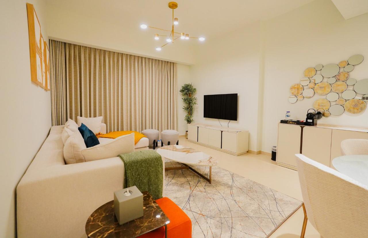 Citihome-1br In Act One With Burj Khalifa View At Pool * Dubai