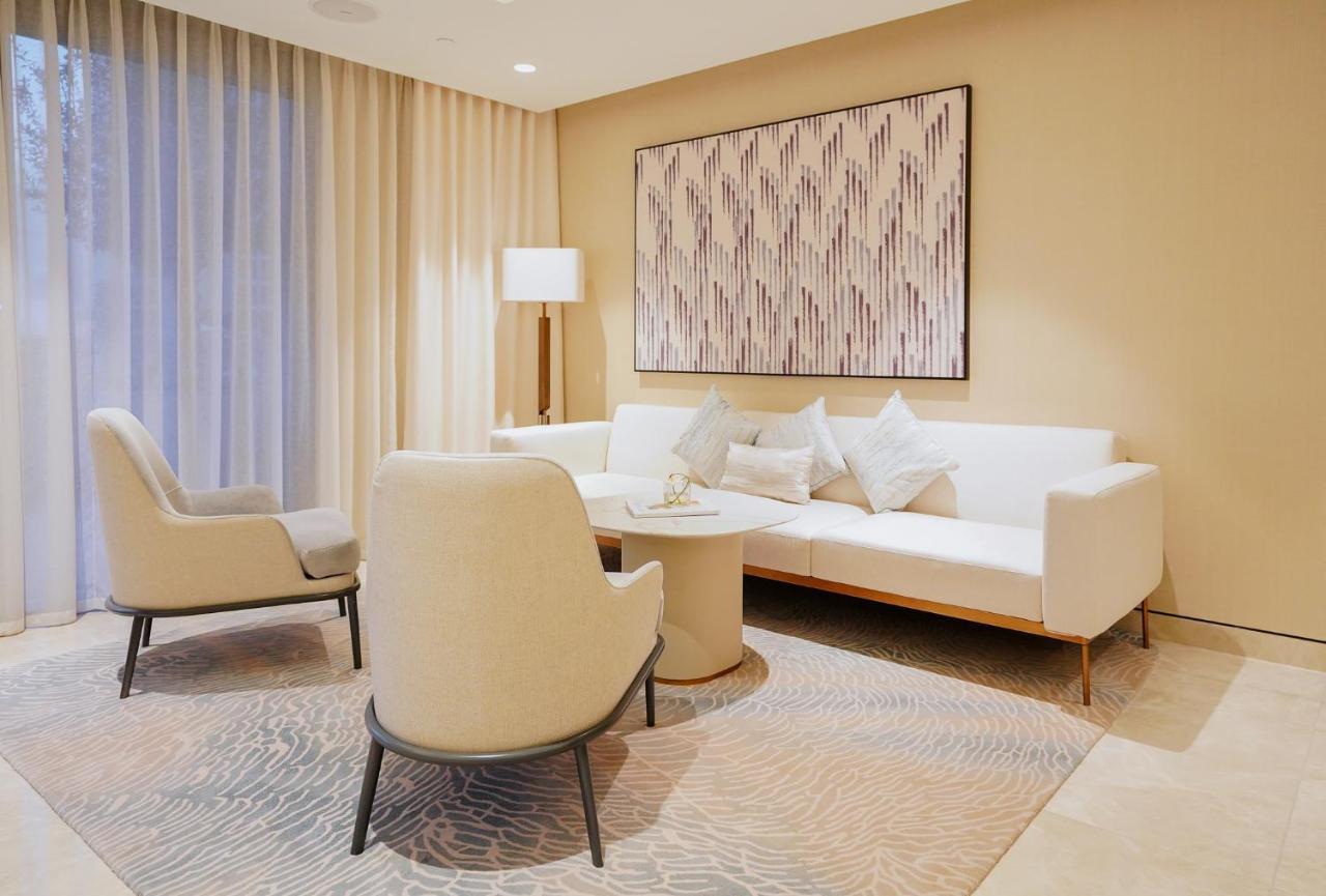 Citihome-1br In Act One With Burj Khalifa View At Pool