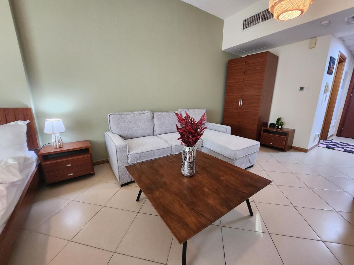 Diamond Marina Inn, Offers Spacious 5 Min Walk To Jbr And Metro Apartment Dubai