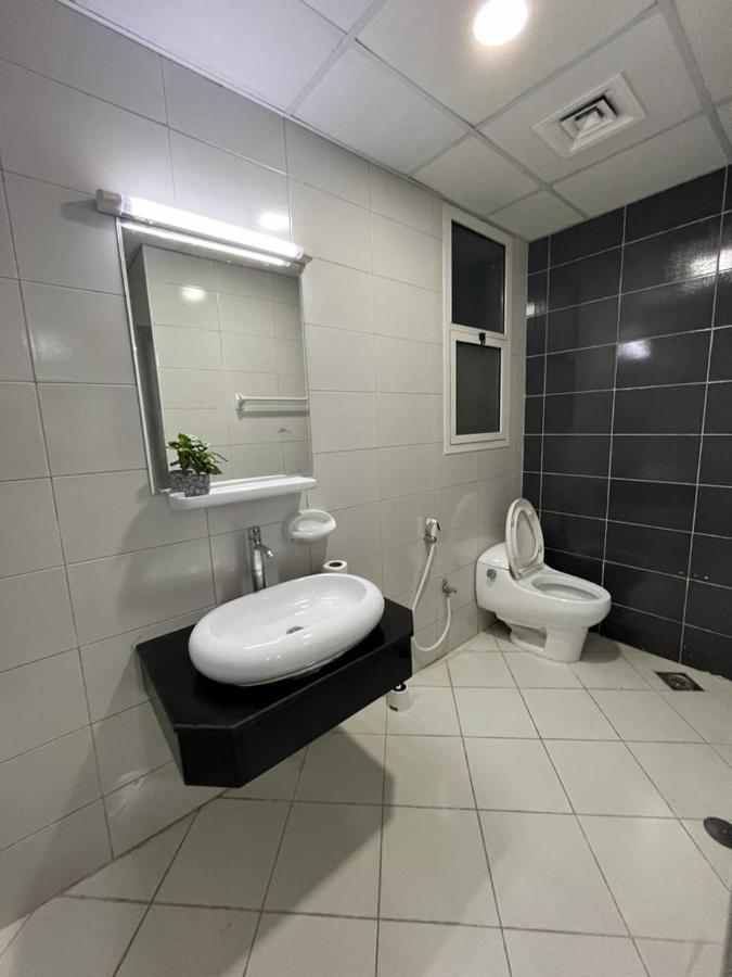 Apartamento Nest At Marina Dubái