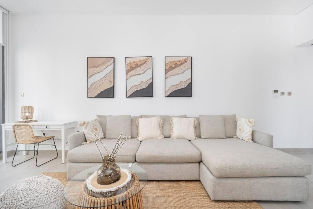 Lejlighed New Listing - Czechin - Jbr A Few Steps Away *