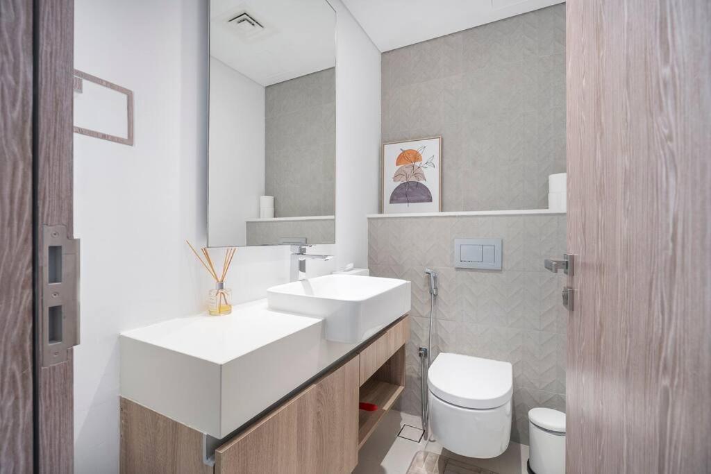 New Listing - Czechin - Jbr A Few Steps Away * Dubai