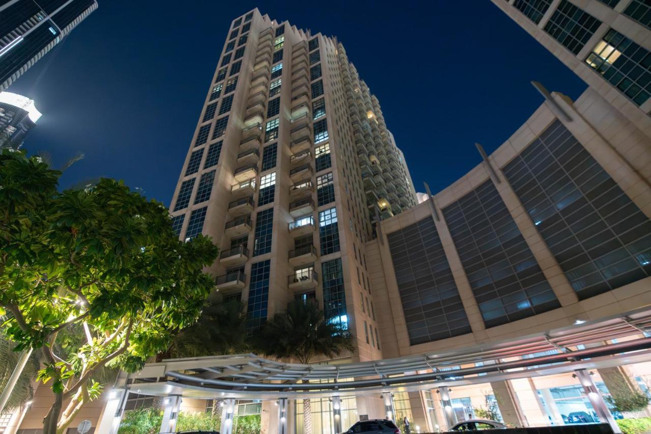 Apartment Burj Khalifa Views / 5 Min Walk From Mall / Opera / Upgraded / Designer Choice / 8 People / The Location