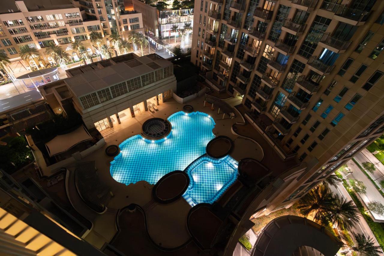 Apartment Burj Khalifa Views / 5 Min Walk From Mall / Opera / Upgraded / Designer Choice / 8 People / The Location Dubai