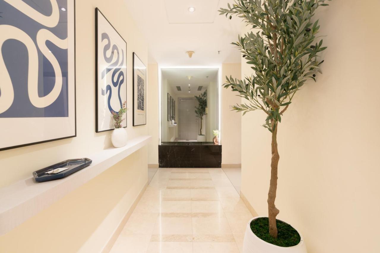 Burj Khalifa Views / 5 Min Walk From Mall / Opera / Upgraded / Designer Choice / 8 People / The Location Apartment *