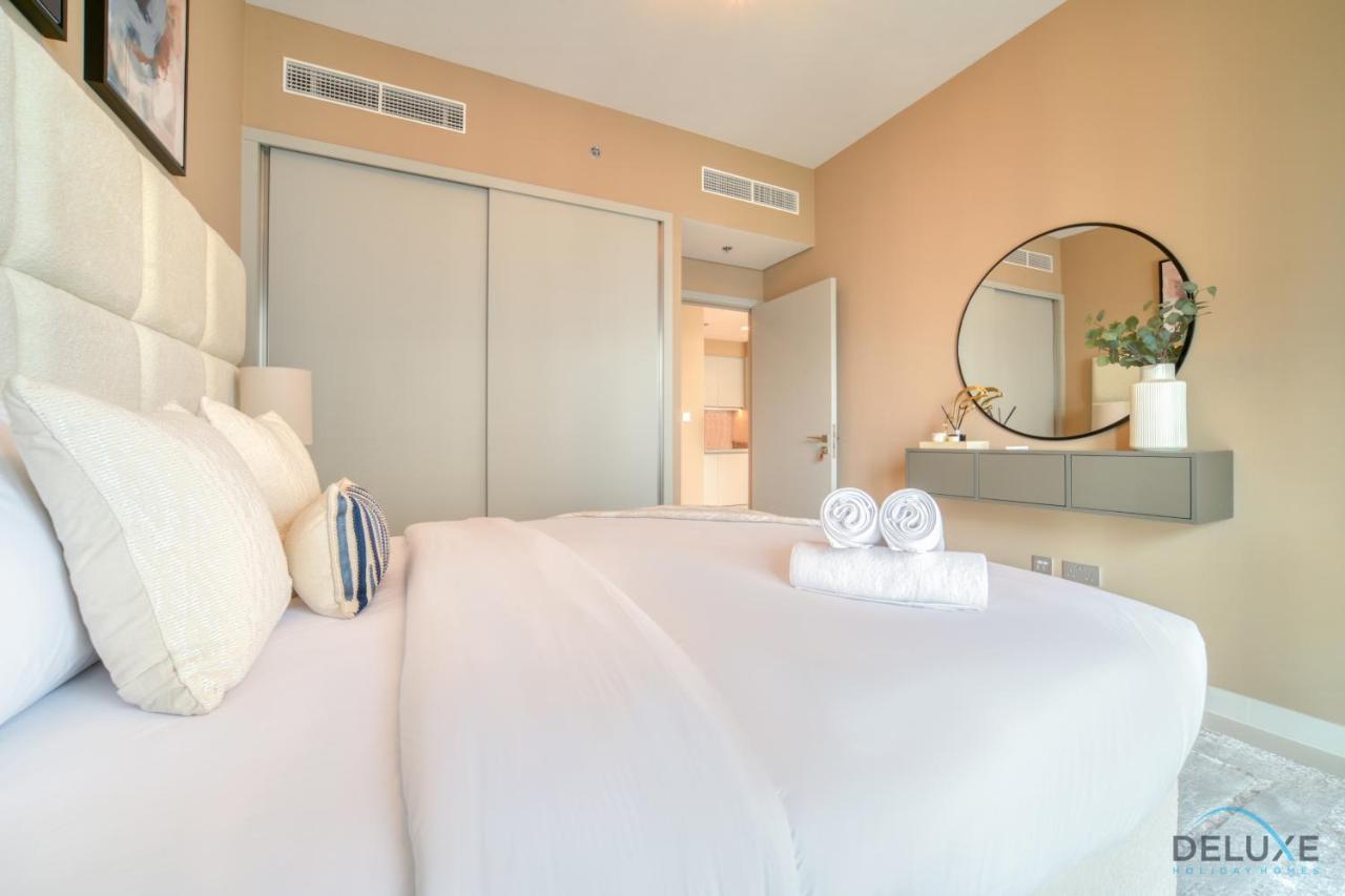Gratifying 1br At Isle Tower 1 Marina By Deluxe Homes * Dubaï