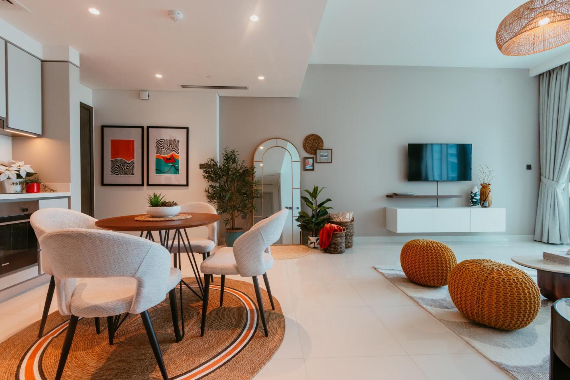 Apartamento Oceanfront Escape: Stylish 1 Bedroom In Beachfront Dubai