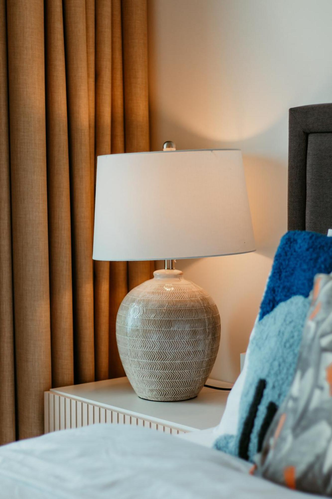 Oceanfront Escape: Stylish 1 Bedroom In Beachfront * Dubai
