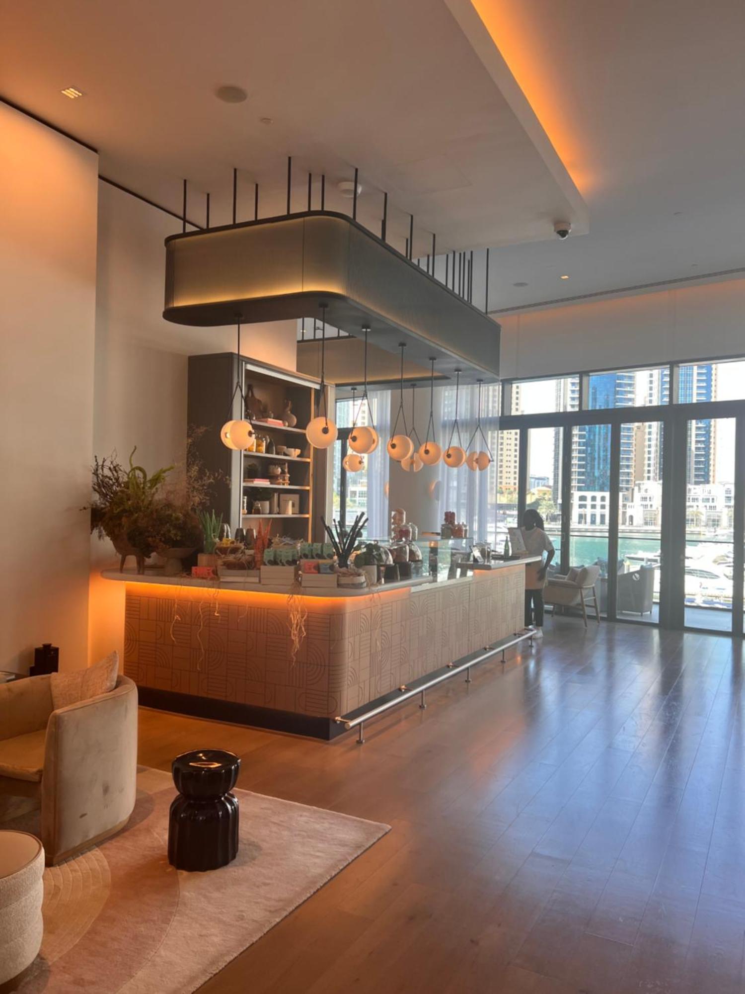Luxe Nautical Style 2 Bd In Vida Yacht Club Appartamento Dubai