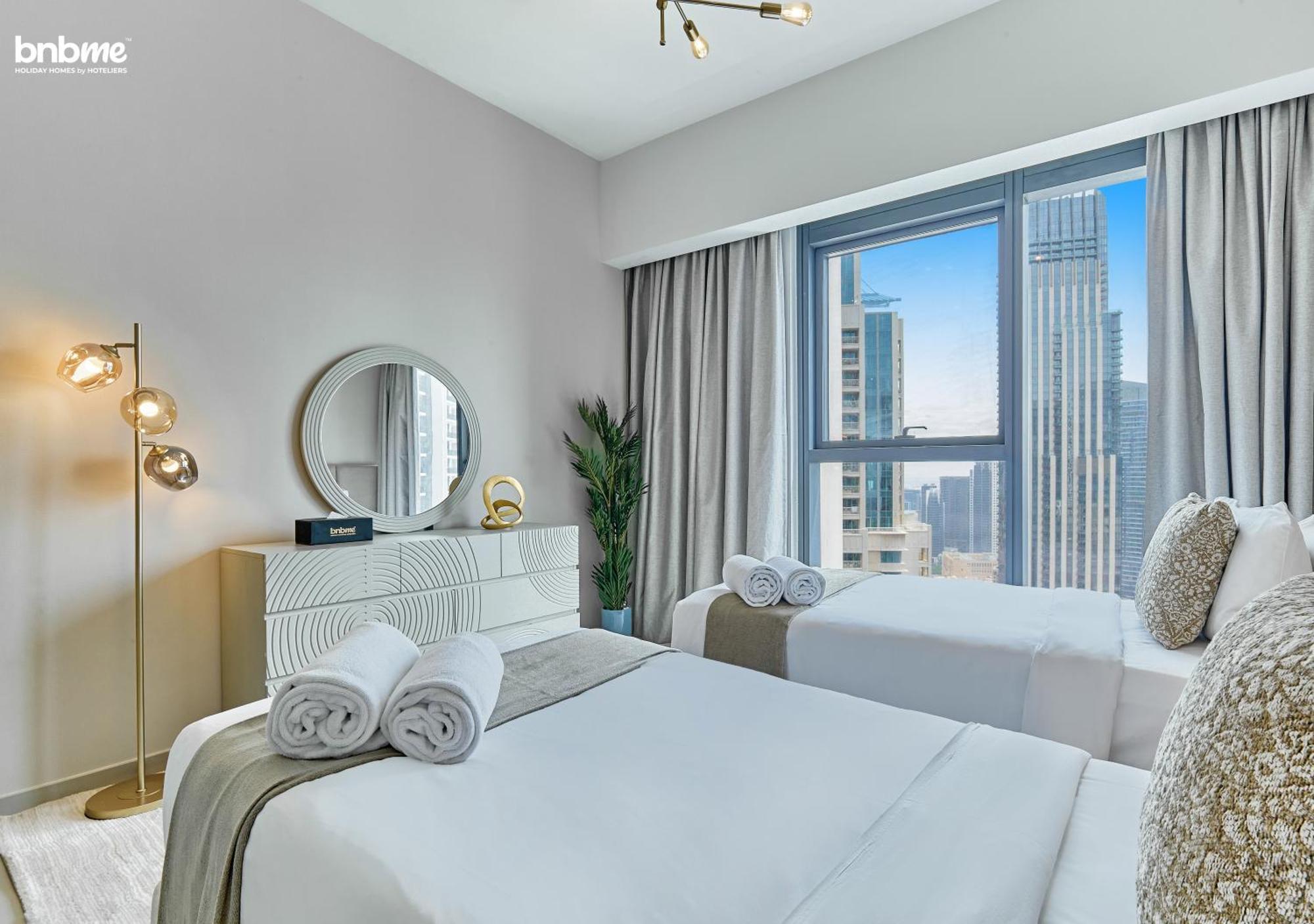 Apartment Bnbme - Act One Act Two Dubai