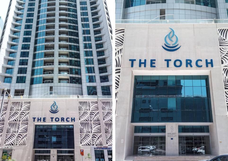 Frank Porter - Torch Tower * Dubai