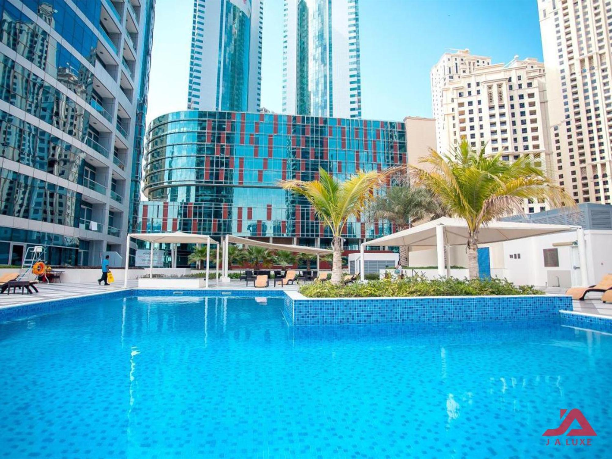 Lovely Marina View 1br In Bay Central Tower * Dubái
