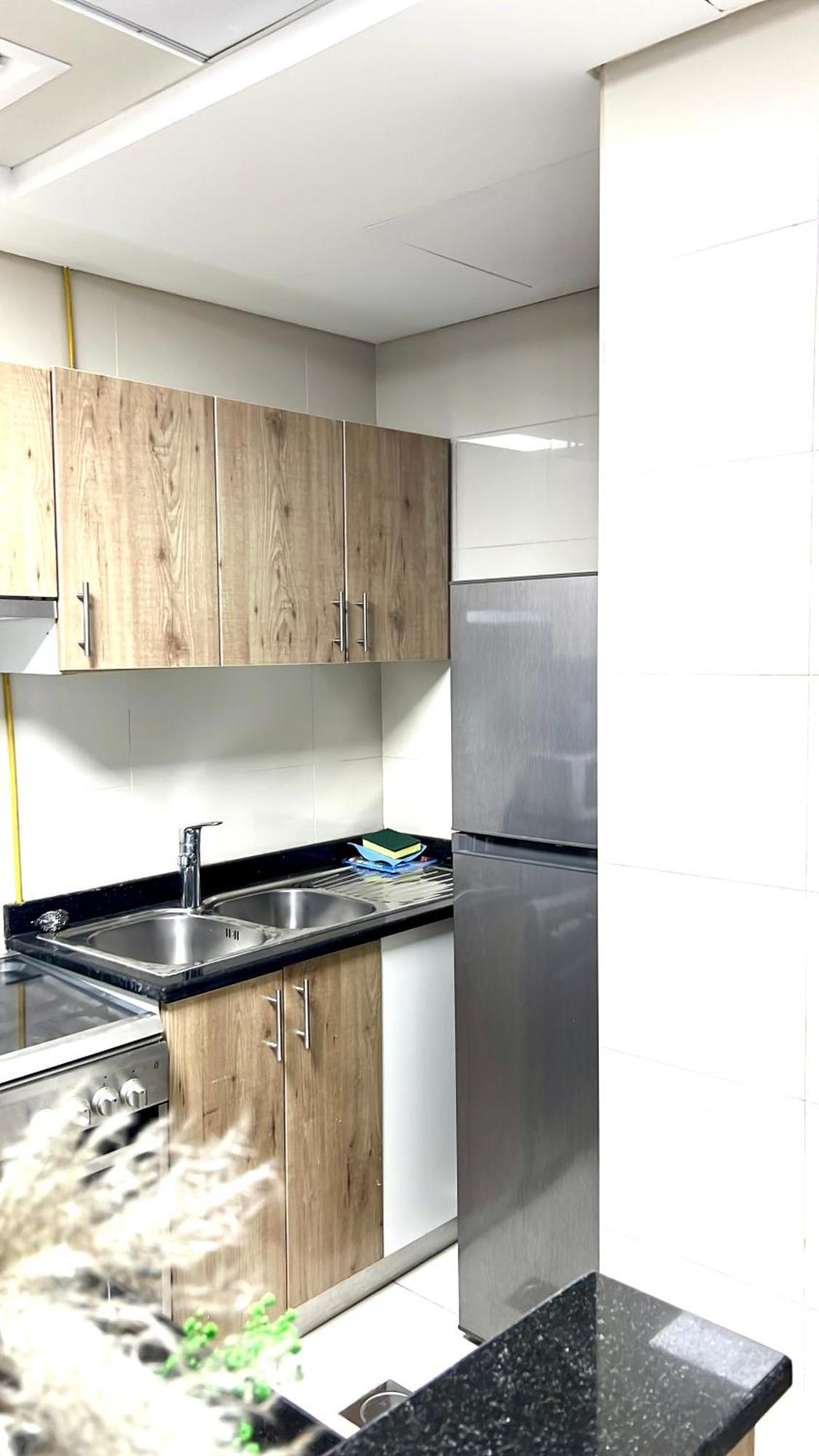 Elegant King Bed Brand New 1 Bhk Marina Bay Dubaï