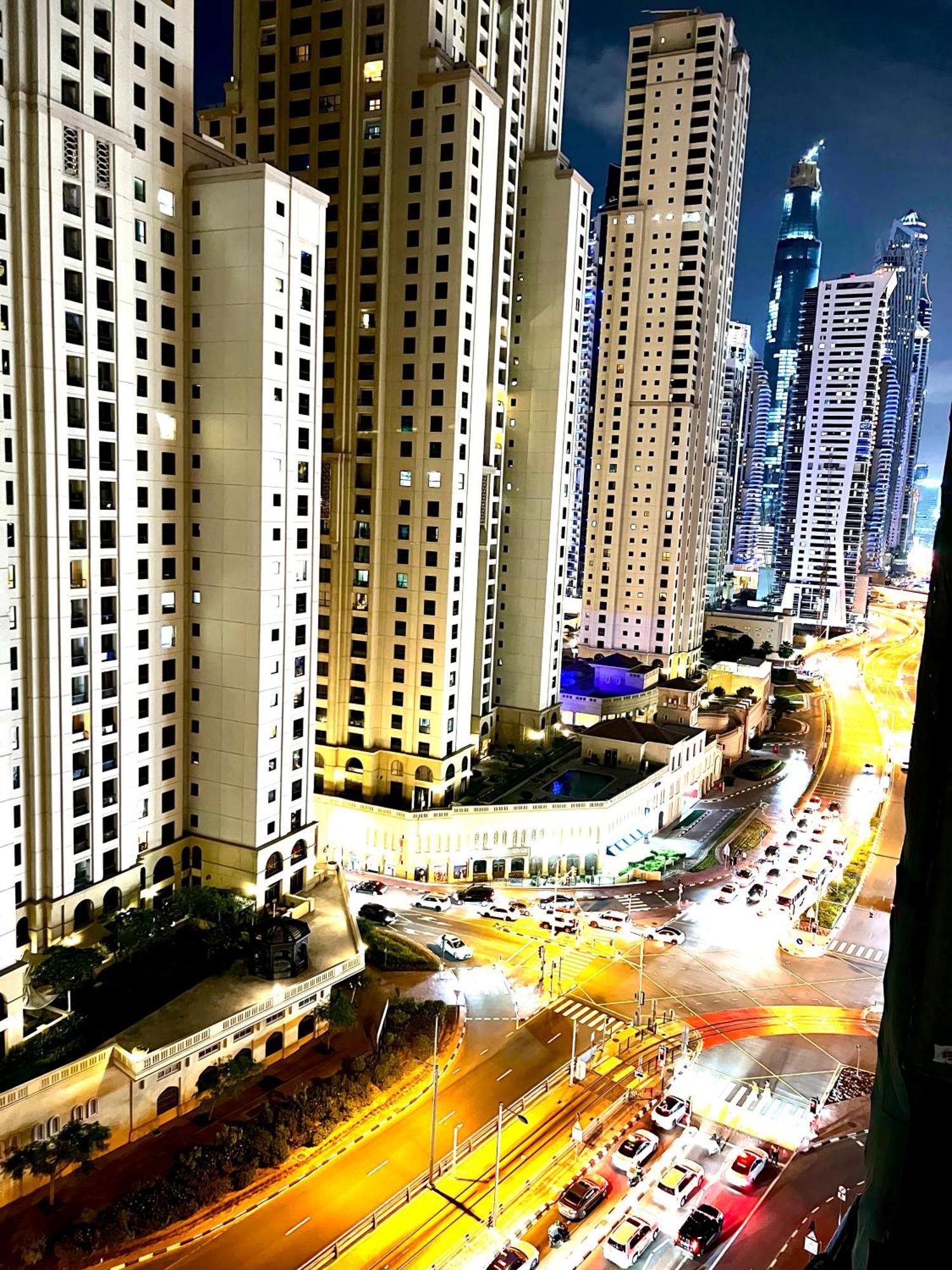 Elegant King Bed Brand New 1 Bhk Marina Bay Dubaï