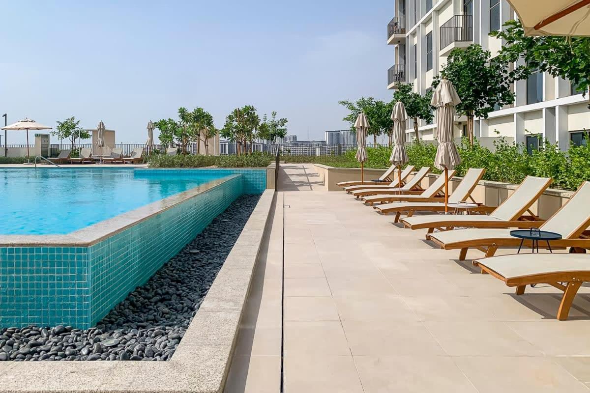 Apartemen Frank Porter - Collective Tower 1