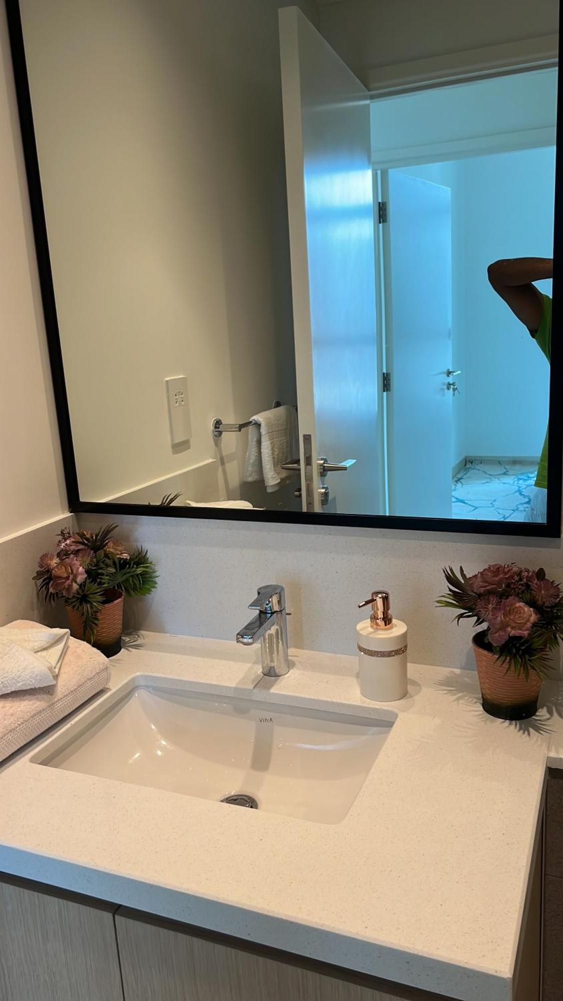 Apartamento Brand New 1bhk Near Burj Khalifa-burj Crown Tower Dubái
