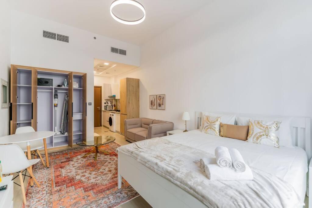 Havn - In Pantheon Elysee, Jvc Appartement *