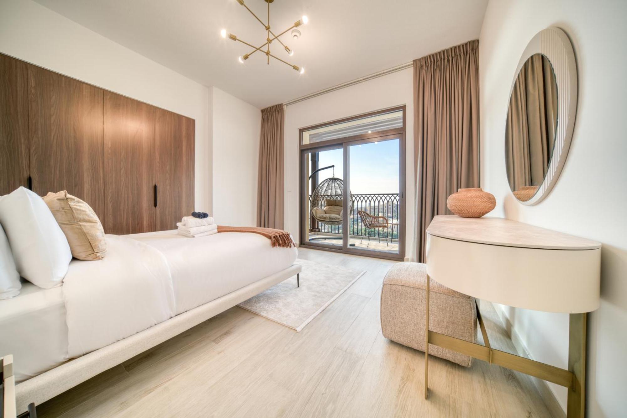 Coastal Luxury: 2br Retreat With Sea Views Dubái
