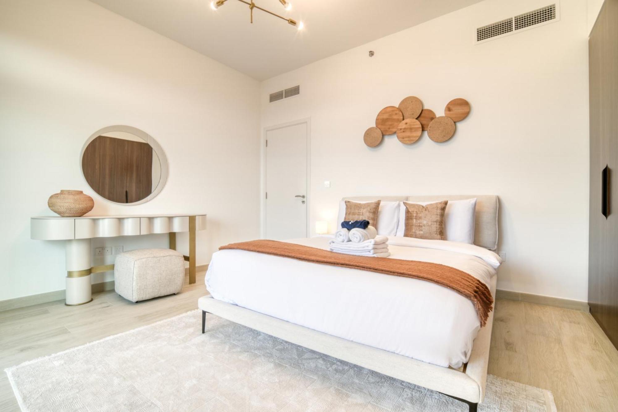 Apartamento Coastal Luxury: 2br Retreat With Sea Views